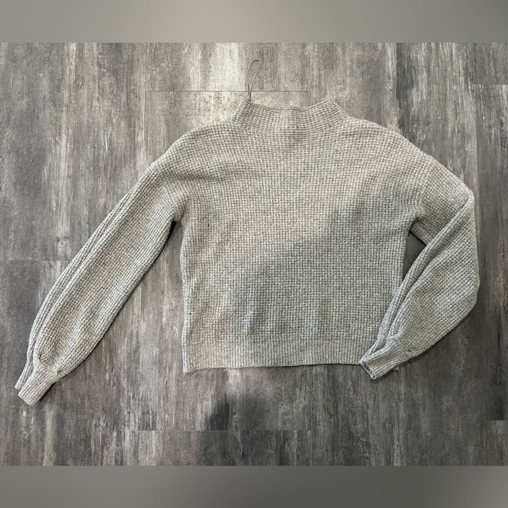 T.J.Maxx Light Gray Women's Mockneck Sweater